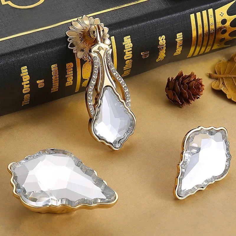 

5pcs Noble Door Handles Crystal Kitchen Cabinets Knobs and Handles Diamond Door Handle European Furniture Handle Drawer Pulls