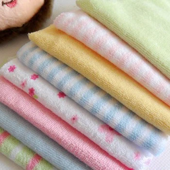 

Single Small Square Soft Cute Baby Towel Handkerchief for Infant Kid Children Feeding Bathing Face Washing
