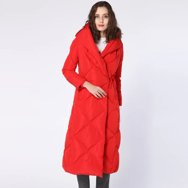 Kopen Merk Luxe 2019 Winter vrouwen Donsjack Elegante Extra Lange 90% Witte Eendendons Jassen Verdikking Warm Vrouwelijke Outwears AO621