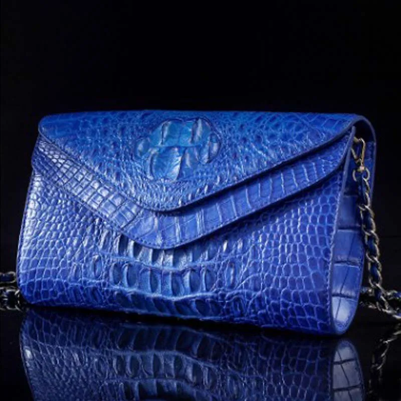 Рисунок 4 - Женская сумка на одно плечо с цепочкой