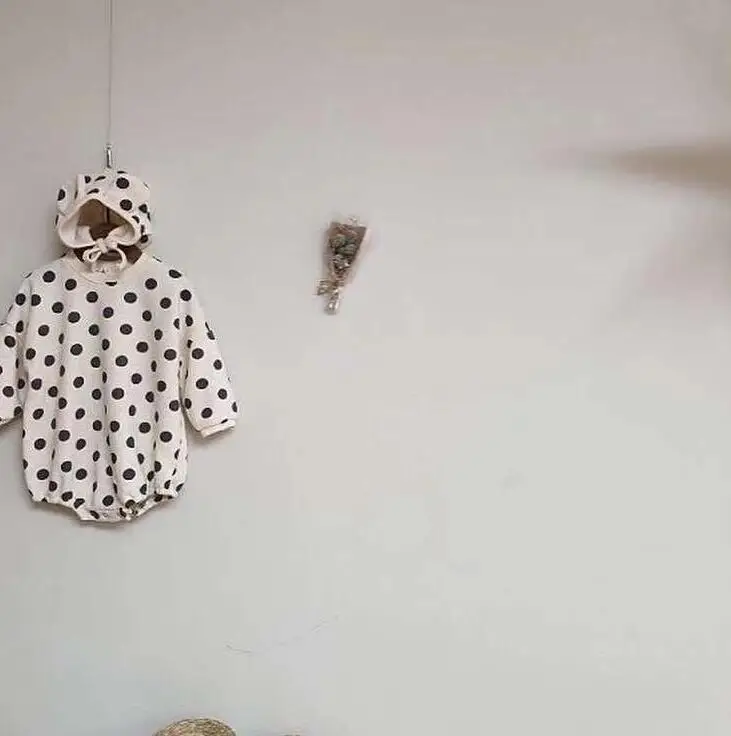 Комбинезон в горошек для девочек и мальчиков, модный Детский комбинезон с длинными рукавами и шляпой, 6-24 мес