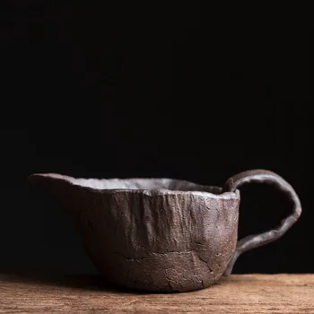 

Japanese Style Art Retro Stoneware Fair Cup Minimalist Home Office Large Capacity Tea Dispenser Filter Cup Tea Set Accessories