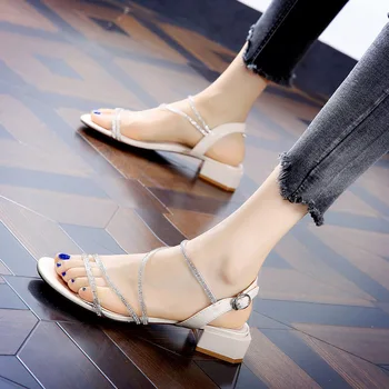 

2019 Toe Rhinestone With Non-slip Fairy Sandals Word Hasp Coarse With Low With Shoe Woman