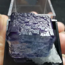 Natural green blue fluorite, crystal minerals, crystal samples sent to the box