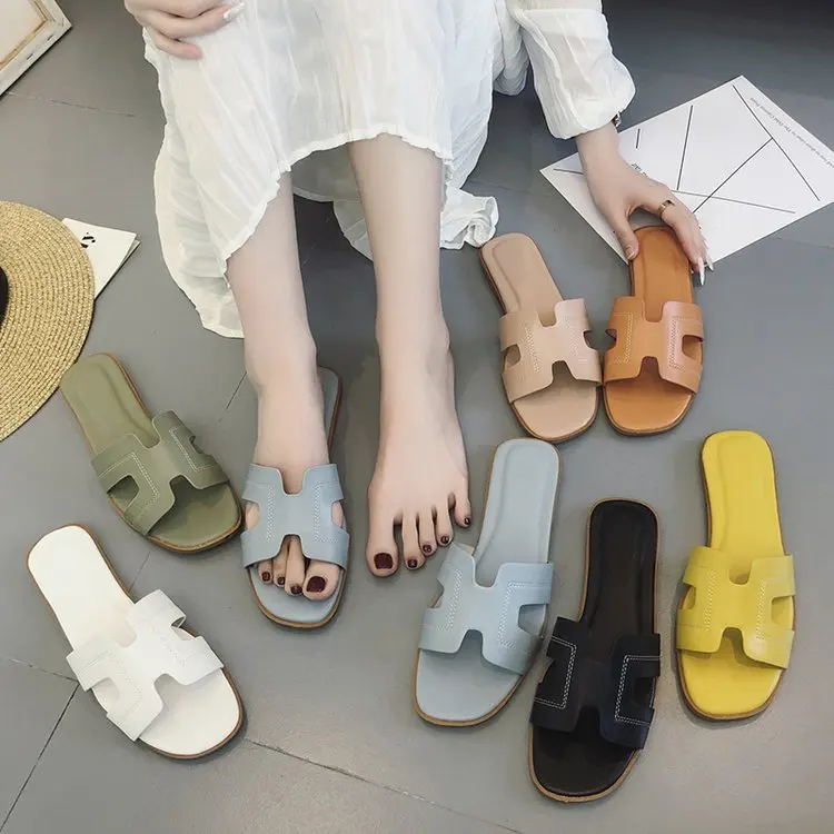

2019 Summer New Style H Drag INS Slipper Women's Summer Flat Heel Flat Sandals Outer Wear Sandals A- line