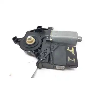 

0130821767 WINDOW MOTOR REAR LEFT VOLKSWAGEN GOLF IV SALOON (1J1)