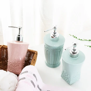 

400ML Square Carved Refillable Empty Plastic Pressing Container Bottles Cream Lotion Dispenser for Shower Gel Hand Washer DIY