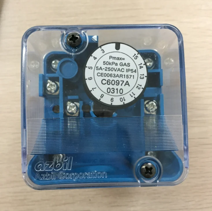 

1PC New Azbil C6097A0310 Pressure Switch In Box