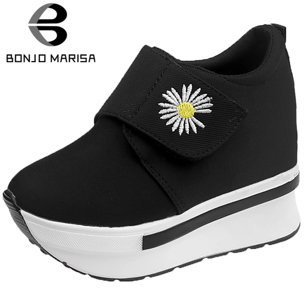 

BONJOMARISA New Arrival Height Increasing Sneakers Concise Flower Embroider Sneakers Women High Platform Shoes Woman