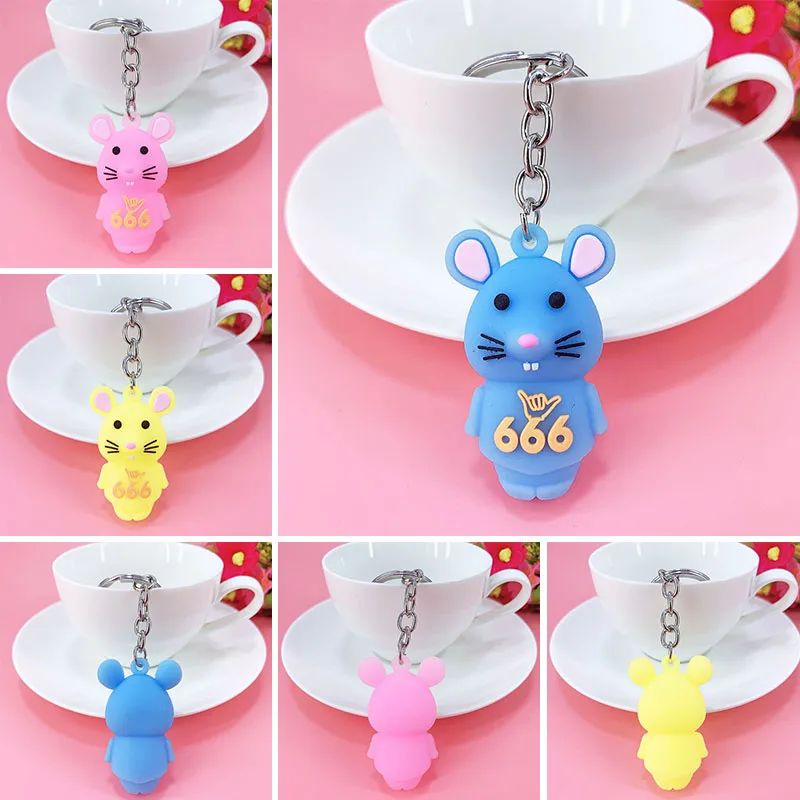 

New PVC cartoon soft plastic mouse key ring pendant girl bag car key ornaments