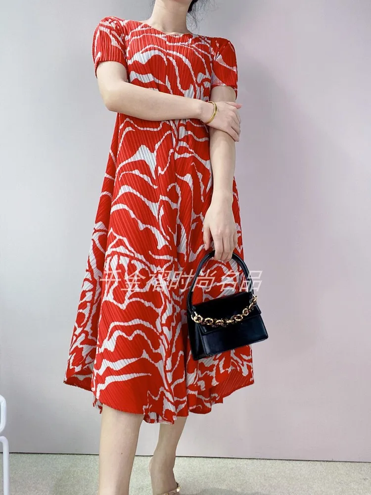 

HOT SELLING Miyake Fold fashion geometry print o-neck short sleeve big A-Line dress IN STOCK