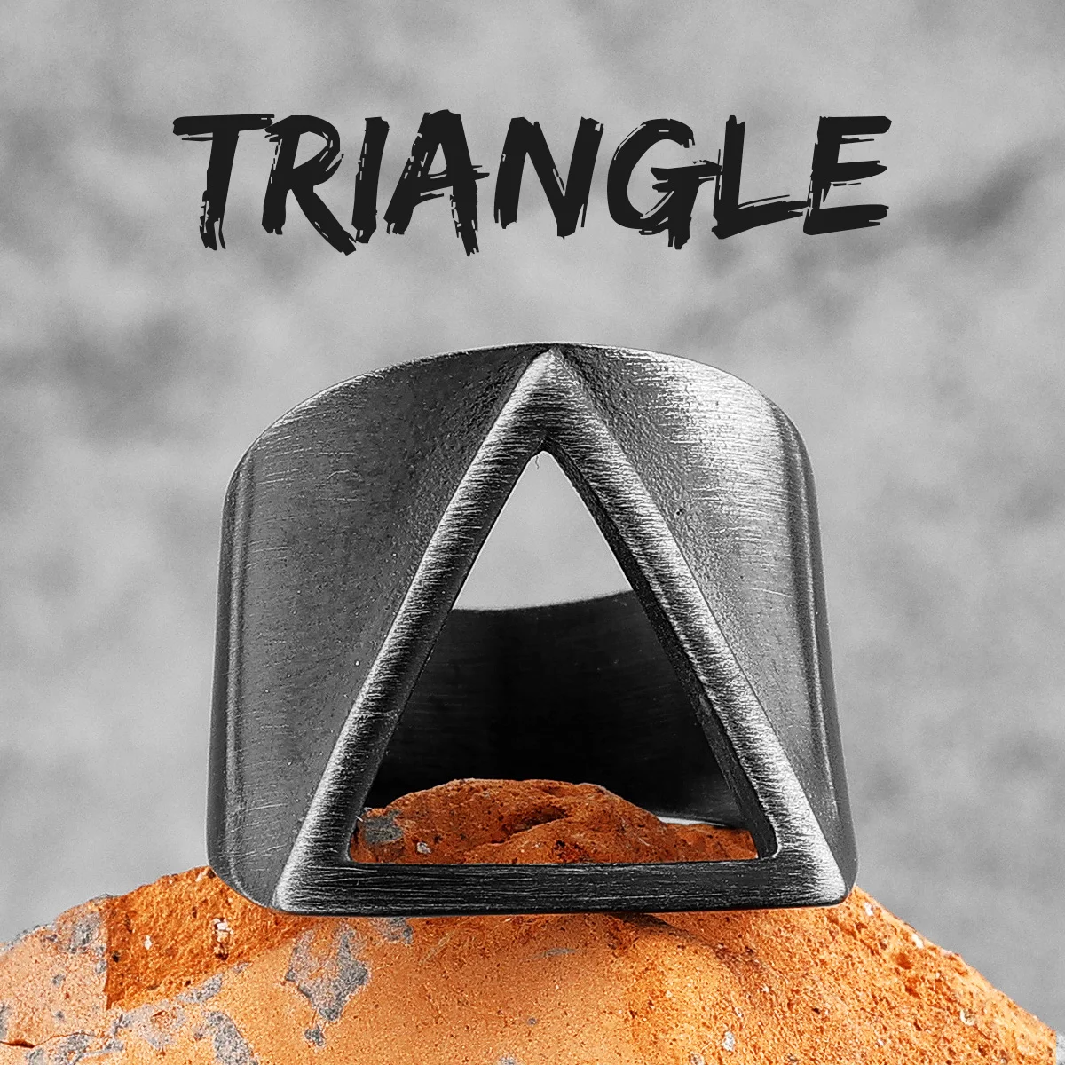 R676-Triangle