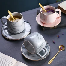 Керамическая Скандинавская мраморная кофейная чашка блюдце набор кружка простая Бытовая Европейская маленькая Роскошная элегантная Цветочная чайная чашка