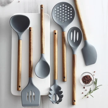 

7pcs Kitchen Utensil Set Non-stick Silicone Kitchenware Household Spoon Skimmer Scraper Server Cooking Tools With Wooden Handle