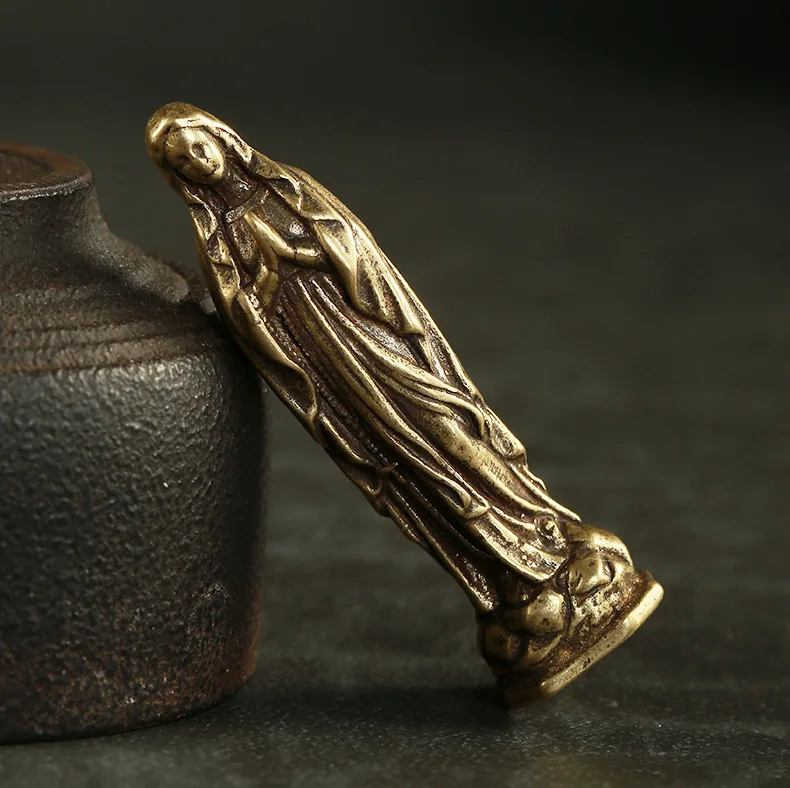 Virgin Mary pendants brass (4)