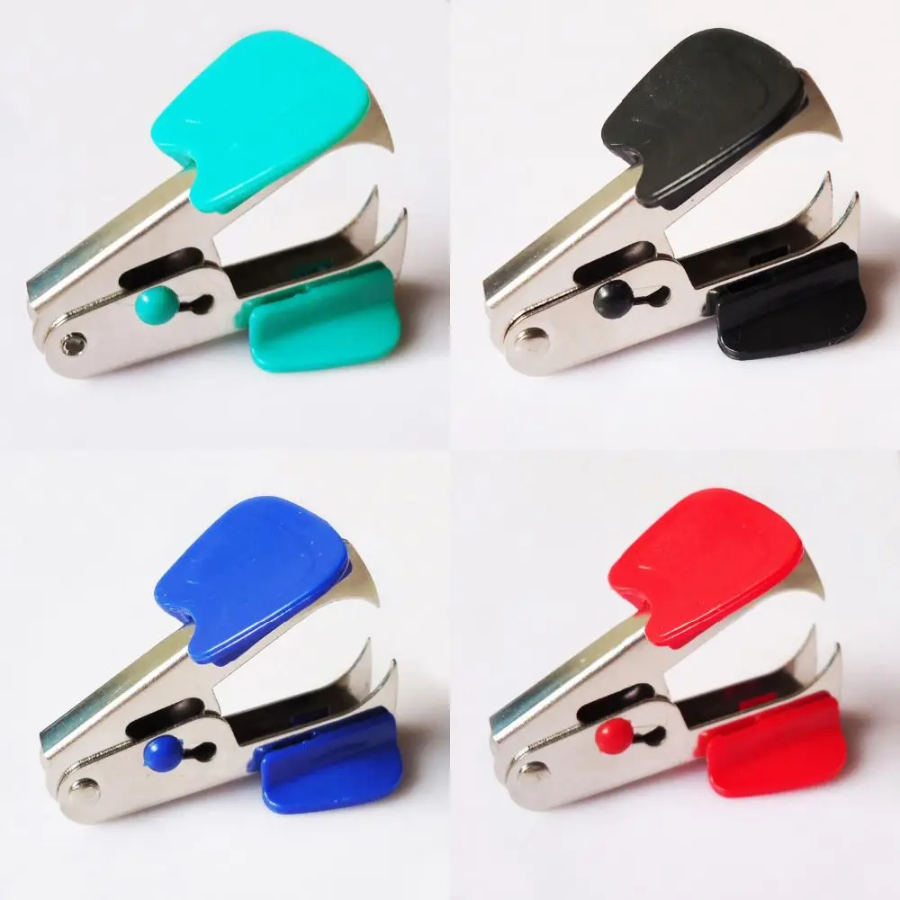 1Pcs Stationery Supplies Mini Portable Standard Metal Staple Remover