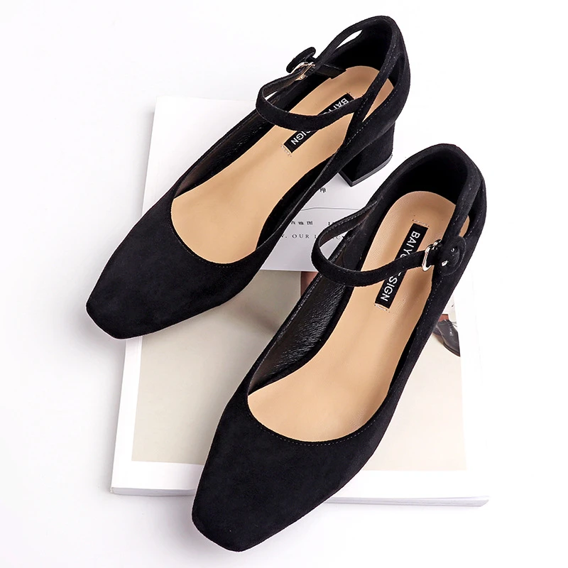 Туфли Мэри Джейн женские туфли на квадратном каблуке 4 см, с квадратным носком, с пряжкой, из флока, г. Милые женские туфли под платье Осенняя обувь, туфли-лодочки черный, телесный каблук - Цвет: Черный