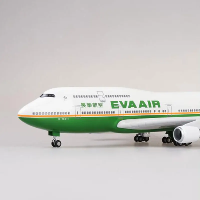 Novel 1/150 масштаб 47 см самолет Boeing B747 самолет тайваньский EVA авиакомпания Модель W светильник и колесо литой пластмассовый полимерный самолет