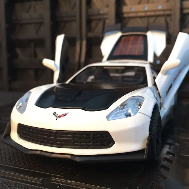 1:32 Corvette Z06 Sports Car  Alloy Car Diecasts & Toy Vehicles Car Model Miniature simulation Model Car Collection Kids gift 4