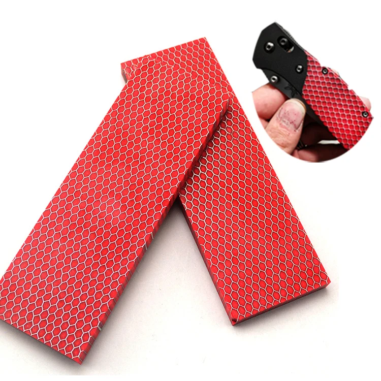 

1Pieces C-Tek Knife Handle Diy Material Plate Resin Material Red Snake Grain Honeycomb Pattern Slingshot Handle 120X40X8.5Mm