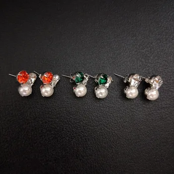 

South Korea's minority new rhinestone pearl earrings earrings three-color optional matching earrings