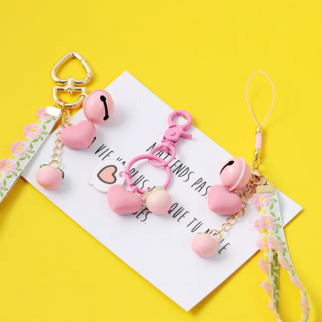 

Creative Cartoon Peach Car Keychains For Women Cute Love Heart Pendant Key Chains Bag Decoration Bag Pendant Gift Female Keyring