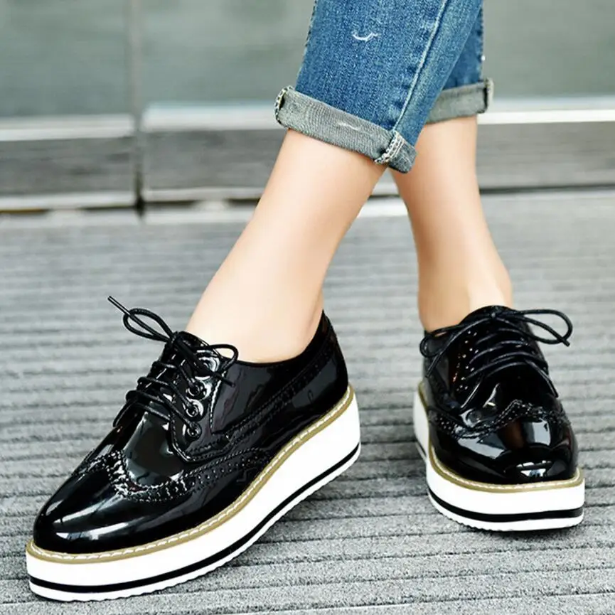 

British style hollow out brogue shoes woman lace up japanned leather derby shoes ladies oxford platform shoes silver wedges