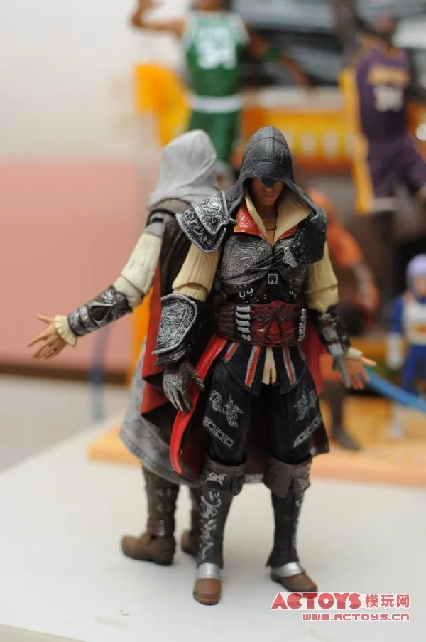 Neca МакФарлейн Assassin's Creed 4 Black поглощения ткань»; ботинки в стиле «Эдвард Кенуэй Коннор 6-дюймового мобильного фигурка Гараж Комплект