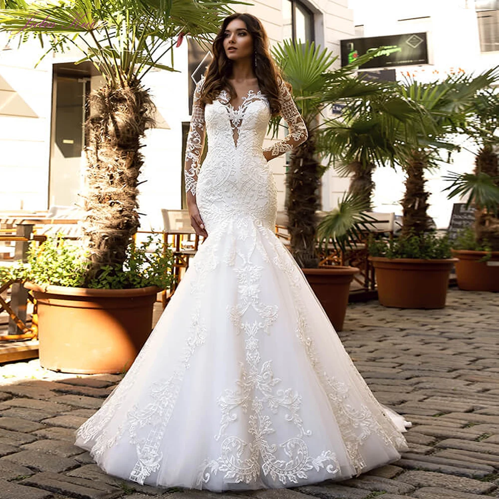 

Julia Kui Gorgeous Symmetrical Lace Of Mermaid Wedding Dress With Scoop Neckline Of Count Train