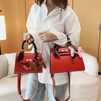 

Christmas Gift to Send His Girlfriend 2020 Autumn and Winter New Western Style High-Grade Texture Shoulder Bag