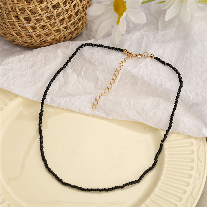 2021 New Lovely Daisy Flower Colorful Beads Pearl Clavicle Choker Necklace for Women Girls Spring Summer Jewelry Wholesale 