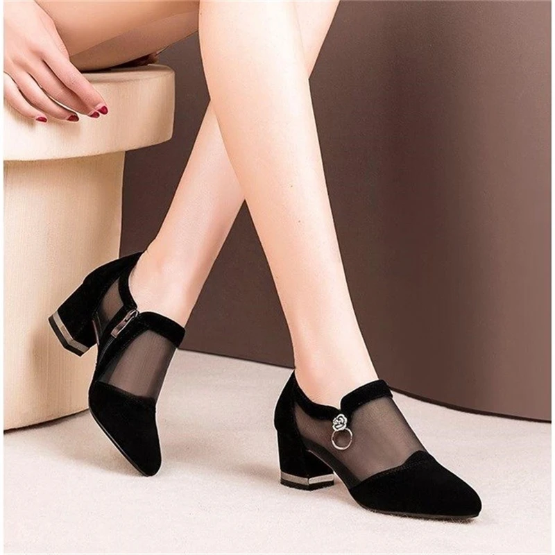 Женская обувь на высоком каблуке; сетчатые дышащие туфли на молнии с острым носком; Модные женские модельные туфли на толстом каблуке; элегантная обувь