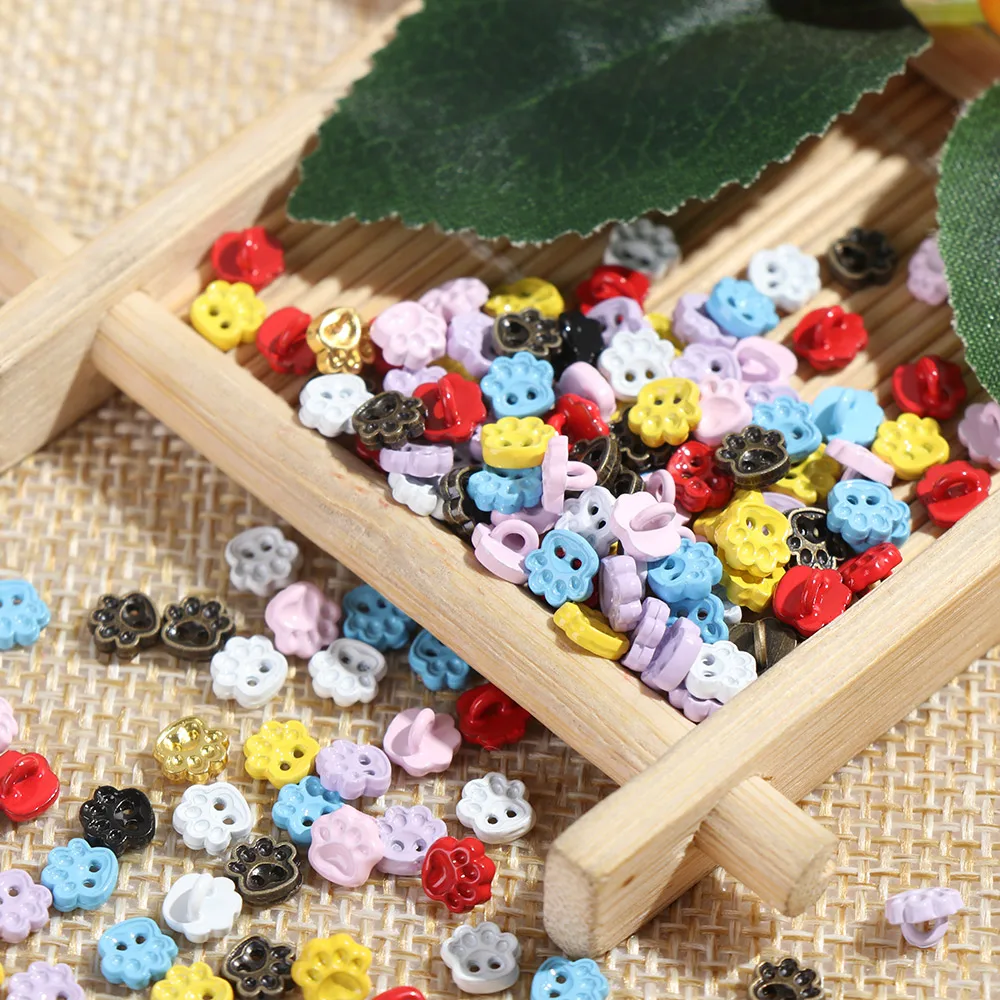 Description Picture 6 of item20pcs 5mm Mini Buttons DIY Doll Clothes Metal Buckle Bear Foot Style Buckles for 1/6 Doll Clothing Sewing Accessories