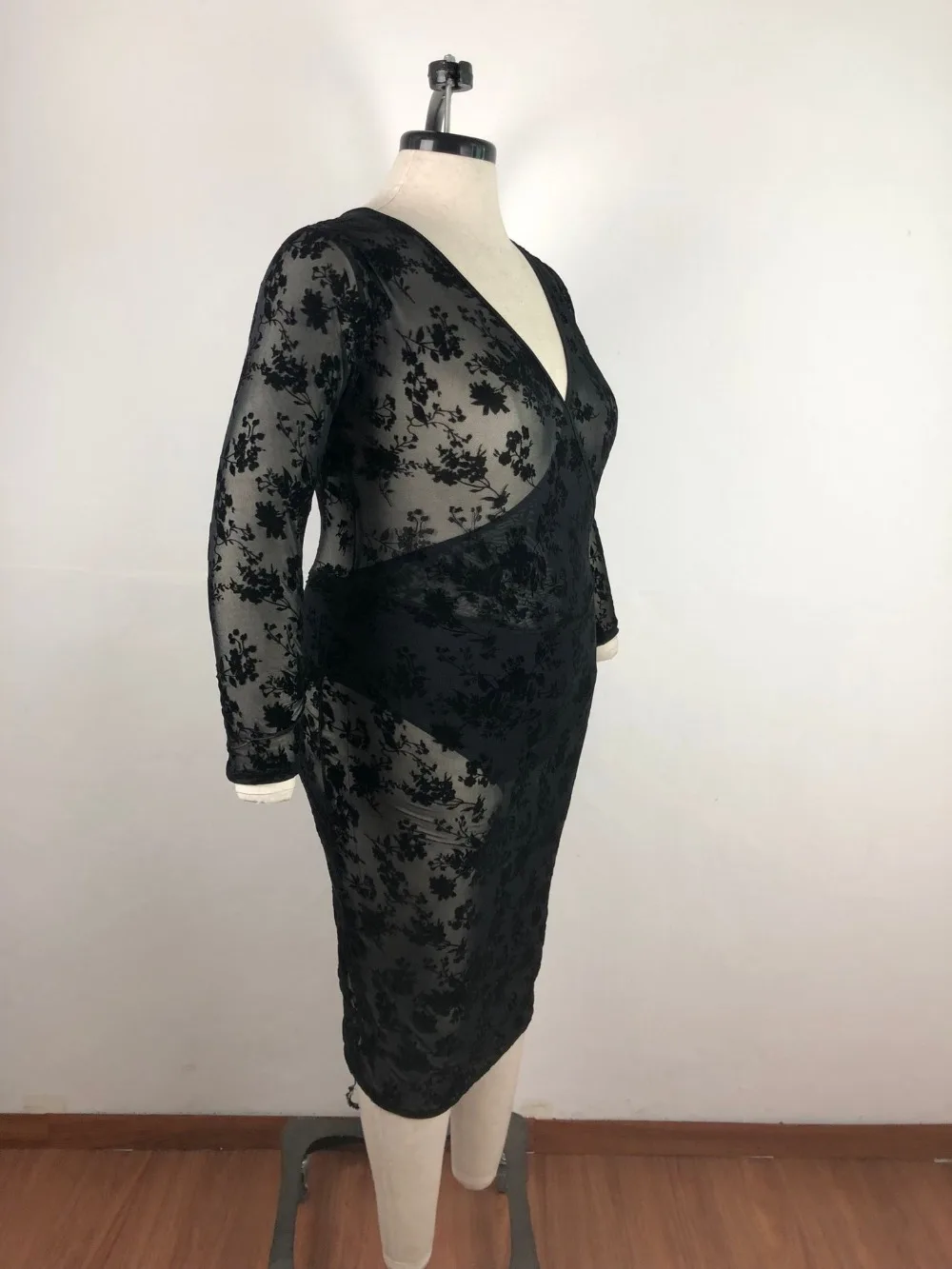 12218952104_2132539483