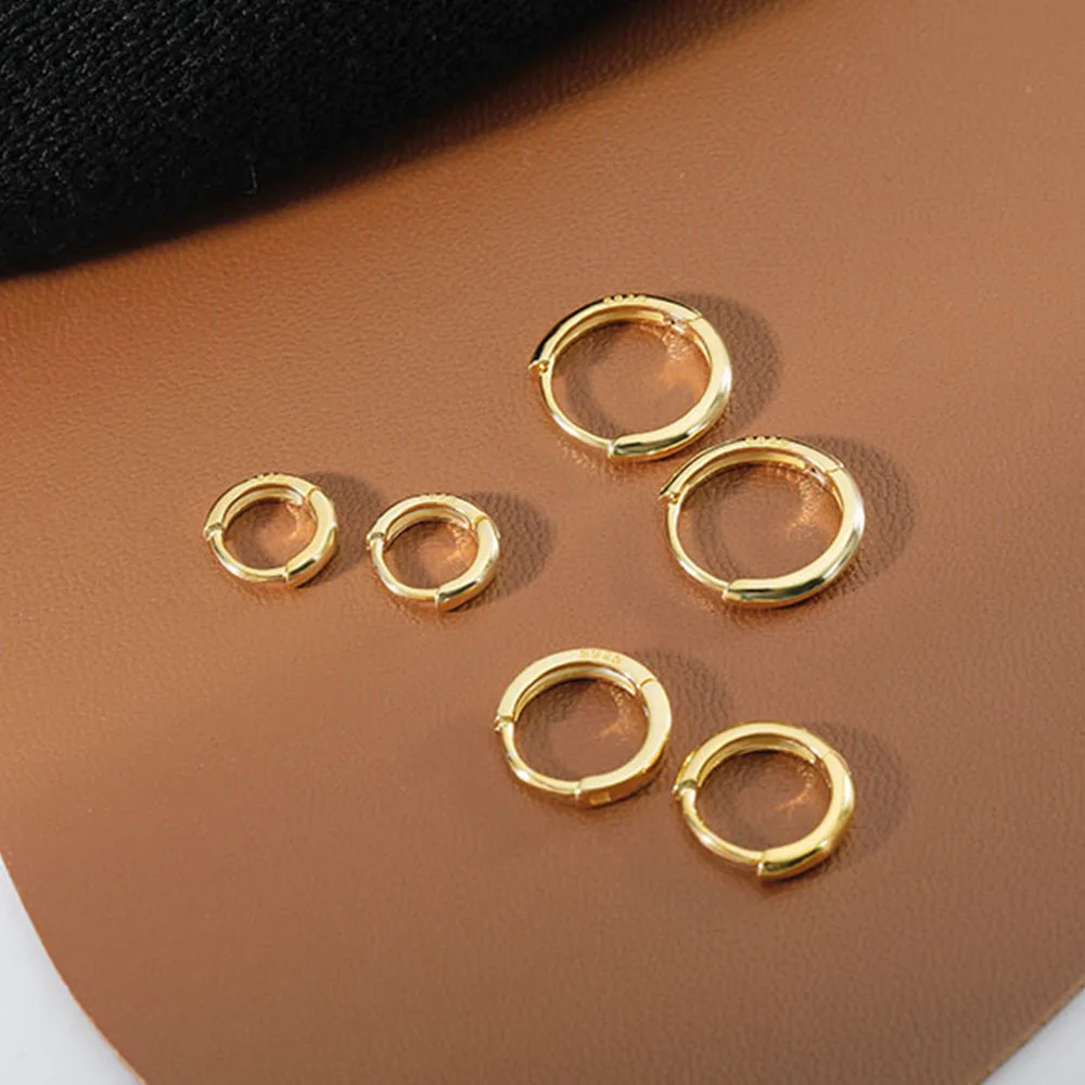 Simple Ladies Round Gold Earring at Rs 4200/gram in Bhilwara | ID:  27573060462