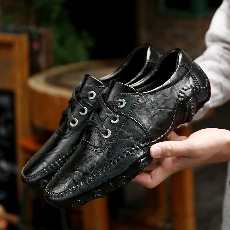 Genuine Leather Men Walking Shoes Outdoor Fashion Garden Casual Shoes Mens LightWeight Large Size 38-46 Travel Trekking Shoes