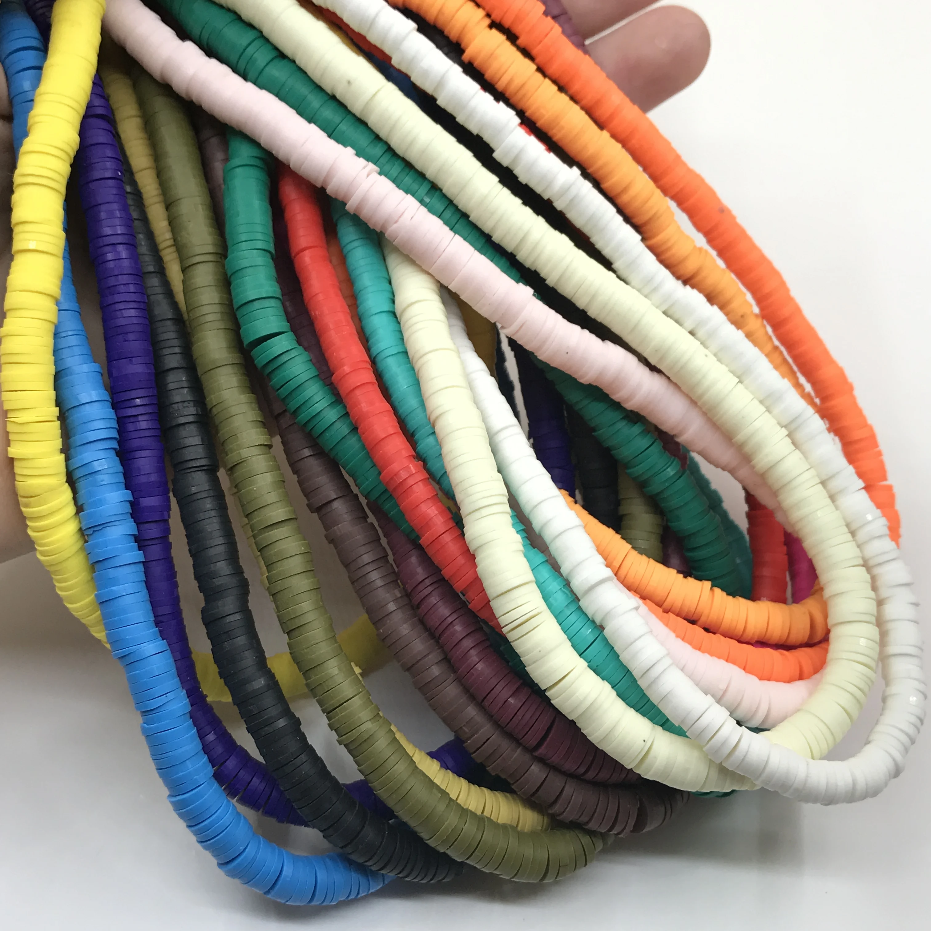 10strand/lot 17Colors Choice Polymer Clay Tiny Spacer Loose Bead,4/6/8mm Vinyl Disc Heishi Rondelle Vinyl Beads Crafts Bracelets