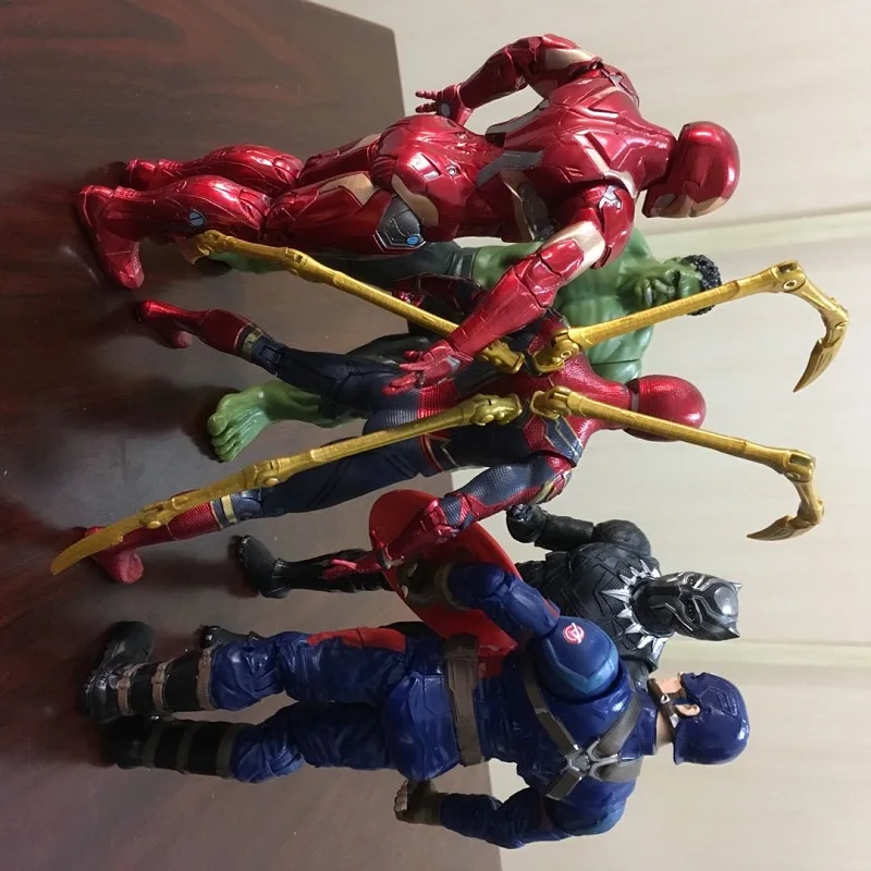 Marvel Мстители 16 см персонажи супергероев ПВХ подвижные шарнирные куклы экшн-фигурки Модель Лицензированная ABS кукла с 16 артрозами
