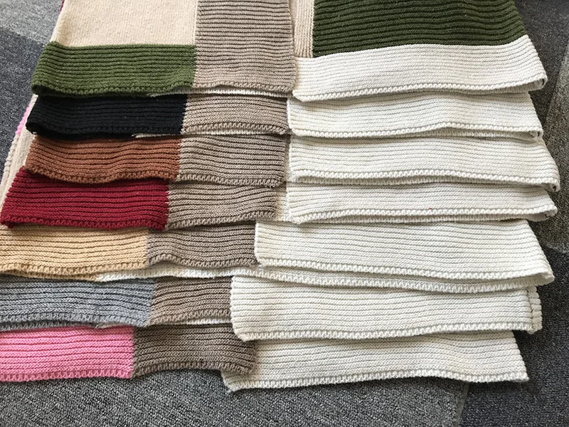 11908352896_1553896200