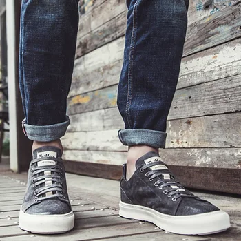 

2019 Autumn winter high quality Shoes Men Sneakers White Sneakers Cool Young Man Casual Shoes PU Male Footwear Y4-74