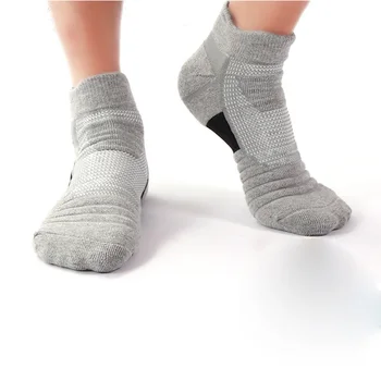 

Super Elite Men's Sports Socks Solid Towel bottom Running Cycling Hiking Tennis Sbasketball Sock Men Compression Breathable Slip