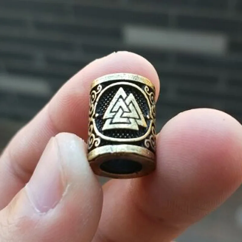 8744490821_1834346341