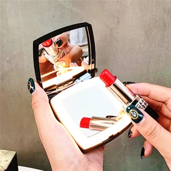 

Light 4X Makeup Mirror Square Pocket Plastic Makeup Mirrors Magnifying Mirror with LED Travel Cable-battery Vanity Mirror