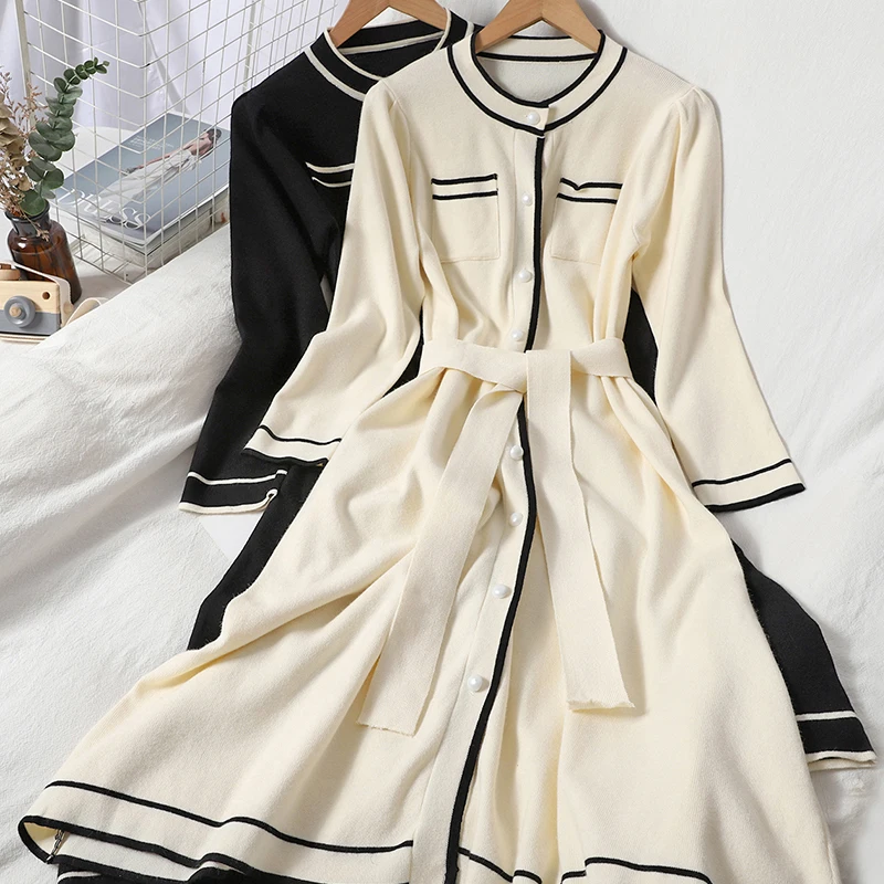 

New 2020 Autumn Winter Women Dress Lace Up Pockets Buttons Warm Knitting Elegant Vintage Ladies Long Sweater Dress Robe Sukienka