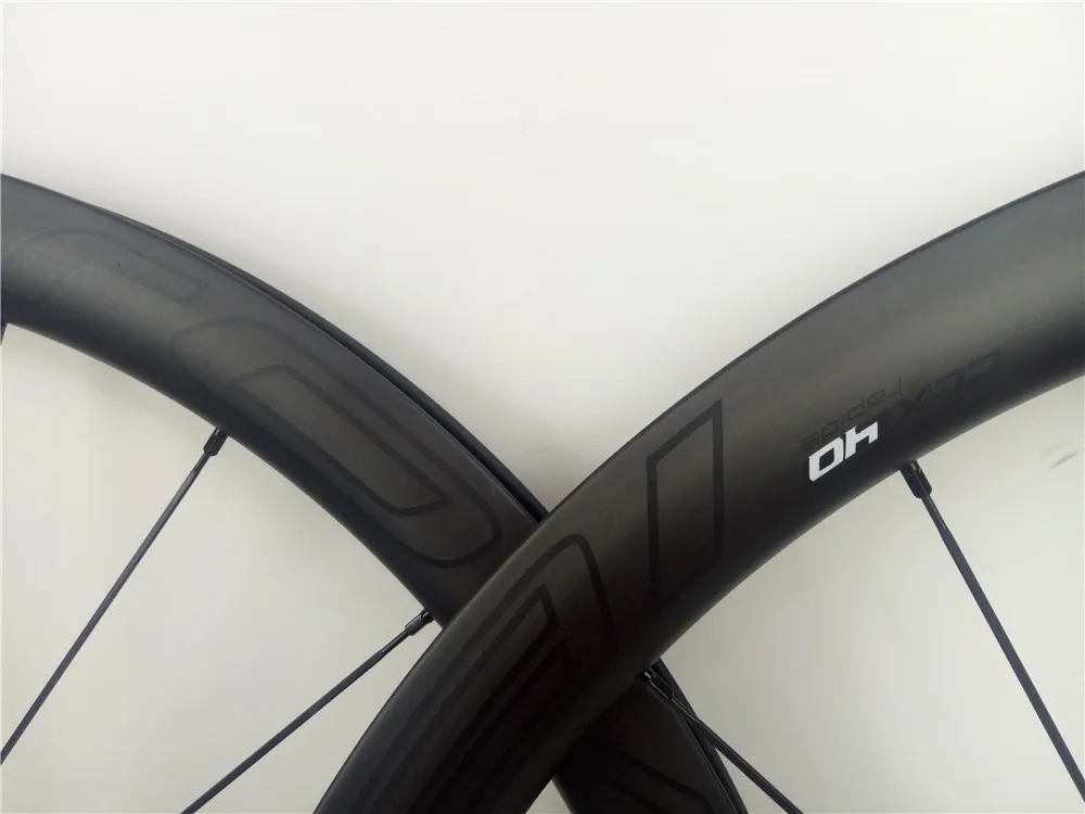 

Ultralight CXL 40 700C carbon disc brake road wheels（6 bolts/Center lock） 38mm 50mm 60mm 88mm depth thru-axle carbon disc wheels