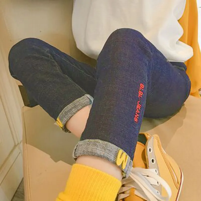 Детская одежда; джинсы для девочек; коллекция года; сезон весна-осень; ковбойские брюки с вышивкой в Корейском стиле для мальчиков