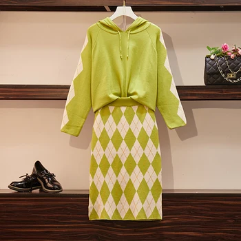 

HAMALIEL Runway Women Pullovers Suits Fall Winter Green Plaid Hit Color Knitted Thick Hollded Sweater + Elastic Pencil Skirt Set