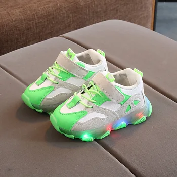 

Kids Sneakers 2020 Spring New Children's Led Lights Girls Sneakers Boys Luminous Breathable Net Shoes Casual Running Shoes D18