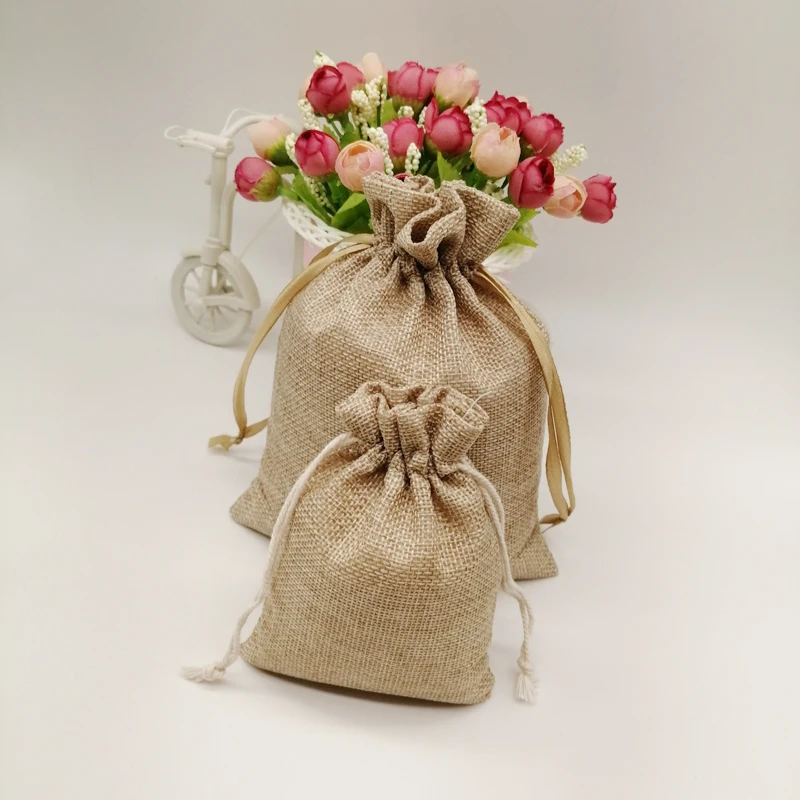 

50pcs Jute Zakjes Jute Linen Drawstring Bag Wedding Gift Bag Gift Packaging Bag Jute Bag for Christmas Party Jewelry Pouch Sack