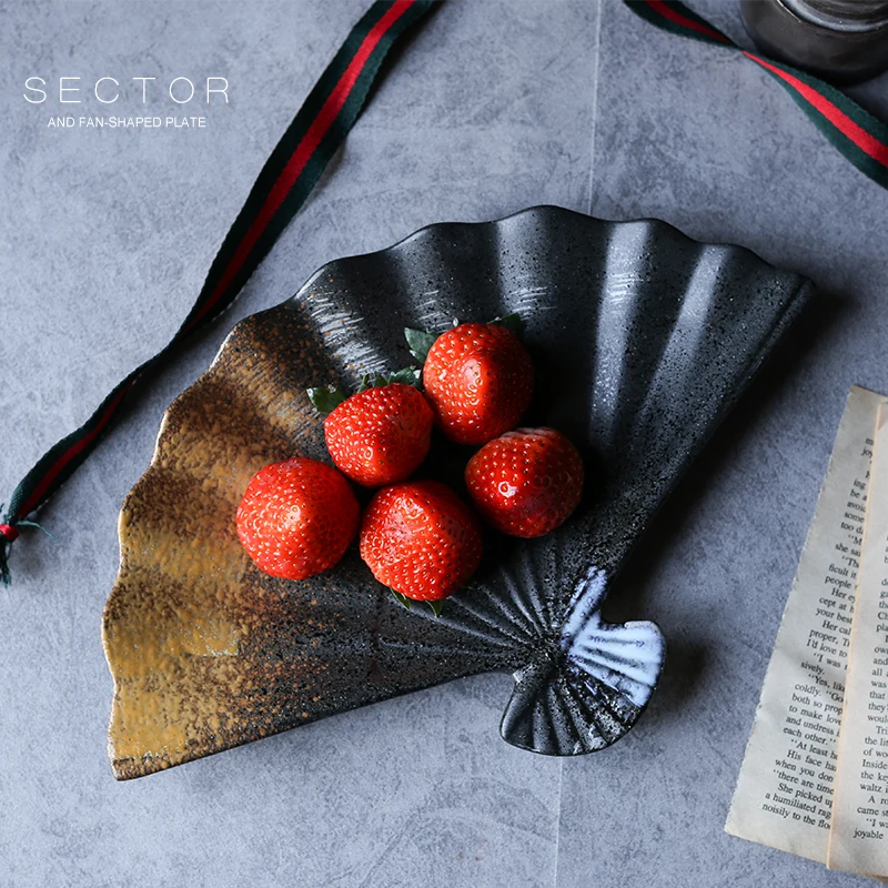 Japanese Style Fan Shape Plate Dinner Dishes Home Decor Hand-painted Dish Ceramic Tray Porcelain Creative Sushi Plates